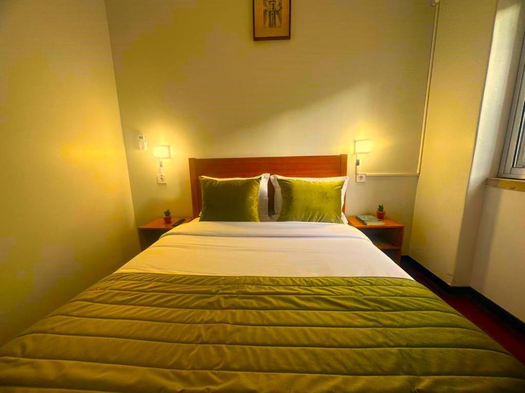 Lisabonna Guest House Amadora Kültér fotó