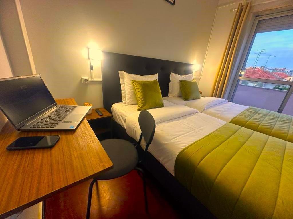 Lisabonna Guest House Amadora Kültér fotó