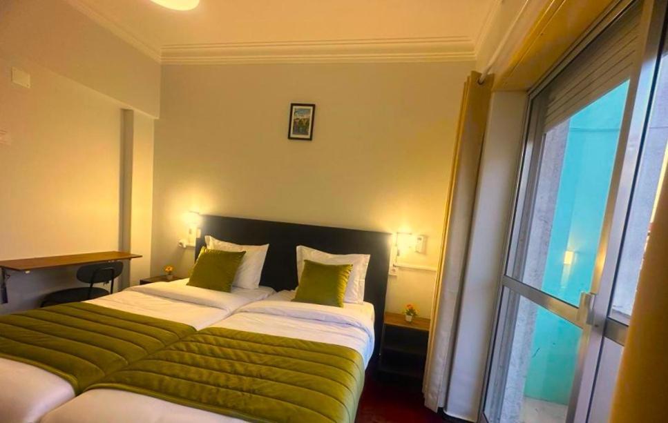 Lisabonna Guest House Amadora Kültér fotó